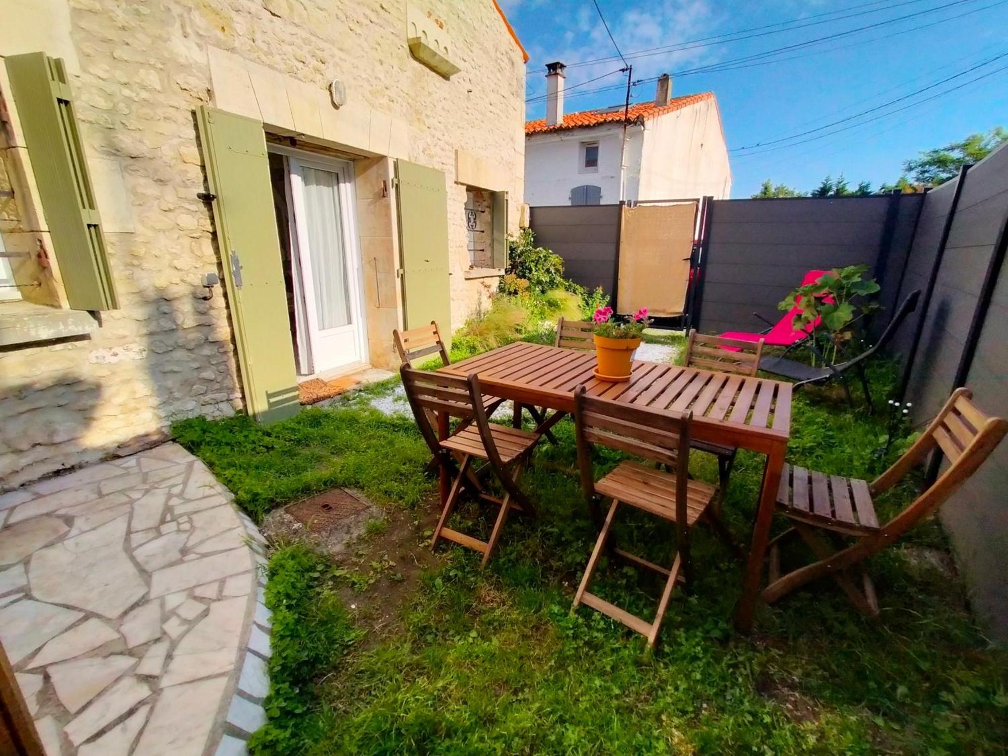 Soleil Villa Royan Exterior photo